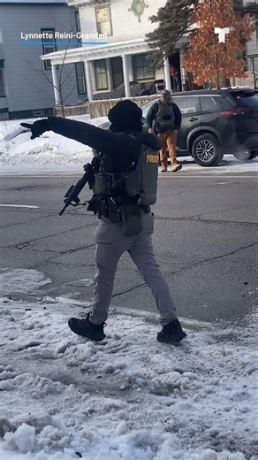 Un video muestra los momentos previos y posteriores al tiroteo mortal en el que estuvo involucrado un agente del ICE en Minneapolis. | Telemundo PR