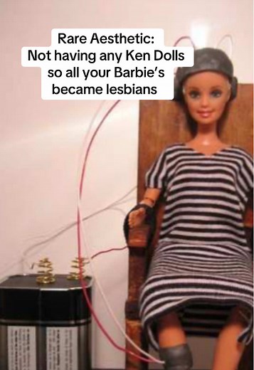 Barbie's Fun Kiss: A Rare Aesthetic Celebration