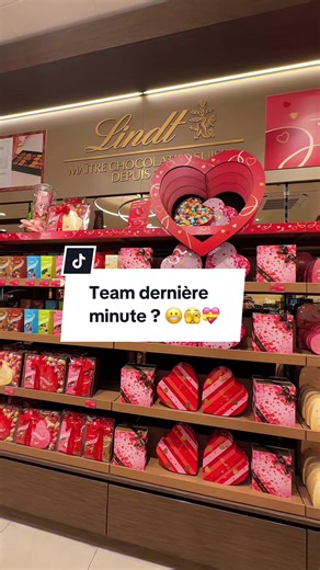 La Saint-Valentin c’est… DEMAIN 😅💘 Respire. Pose ce bouquet de station-service. On peut faire mieux ! Si t’as (encore) rien prévu, file à Bercy Village 👀 #bercyvillageparis #bercy #saintvalentin #paris