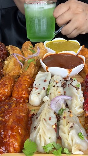 ASMR EATING DIFFERENT TYPES OF MOMO,STEAMED MOMO,CHICKEN MOMO,MALAI MOMO,SCHEZWAN MOMO,KURKURE MOMO #asmr #eatingmomo #mukbang #momoeating #steamedmomo #chickenmomo #malaimomo #schezwanmomo #kurkuremomo #streetfood #indianstreetfood #spicymomo #momochallenge part 2 | Spice Asmr