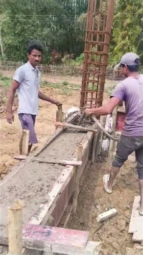 vibrator machine used in ground beam casting#civilengineering #technology