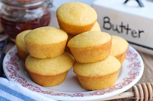 Buttermilk Cornbread Muffins