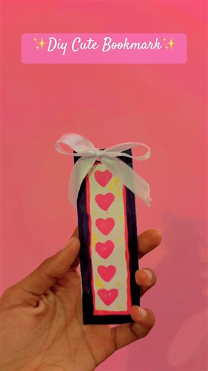 DIY cute bookmark 🔖✨🎀 #diy #diycrafts #cute #craft #handmade #diybookmark #bookmark #aesthetic