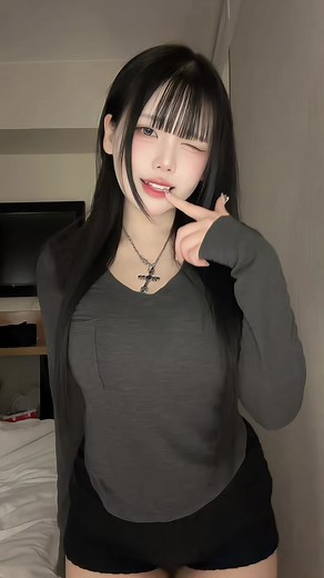 引っ越しで寝不足！カーテンとマットレス未装備