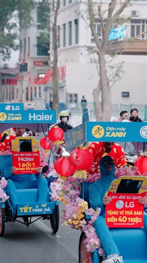 Điện máy XANH (dienmayxanh.com) on Instagram: "🎉 Tết “Free” Mã | Lì Xì Tất Cả - Tặng Nhiều Quà 🧧 Lên đồ mới lì xì đến 9.000.000đ SẮM TẾT NGAY ➤➤➤ https://dmx.vn/tet-free-ma-li-xi-tat-ca ✔️ Trả chậm 0% - Trả trước 0đ (tuỳ sản phẩm) ✔️ Tặng quà (hút bụi, chảo, bình đun,...) ✔️ 4 năm bảo hành (trừ gia dụng) ✔️ Tặng ví trả sau đến 40 triệu (Qua app quà tặng VIP) ☎️ Quý khách cần tư vấn xin vui lòng liên hệ 1900 232461"