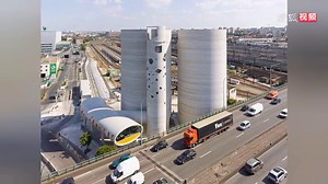 法国CIMENTS CALCIA水泥厂，激进而大胆的工业建筑#厂房设计  #工业建筑设计