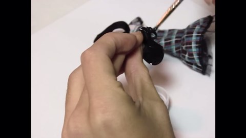 How to Make Gothic Dolls