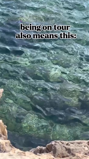 🎭✨ Seconda settimana di tour – Oliver Twist La magia continua. Dopo aver attraversato Siracusa, Catania, Giarre e Ragusa, il nostro viaggio ci porta ora verso un weekend nella splendida Agrigento, culla di cultura e meraviglia: la Valle dei Templi, la Scala dei Turchi, quell’atmosfera sospesa tra storia, mare e luce che solo la Sicilia sa regalare. È un privilegio portare il nostro spettacolo in una terra così ricca di bellezze, profumi, tradizioni e sapori che ogni giorno ci accolgono e ci sor