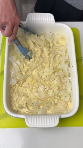 A simple casserole recipe that tastes amazing