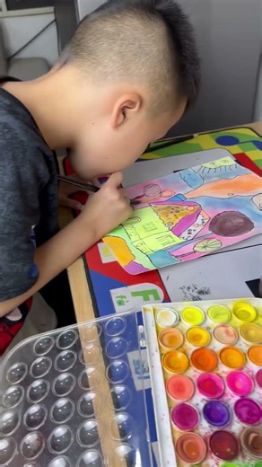 Kid learns to draw online with Ms. Trang, paint beautiful pictures from home | Trang Babie Artist