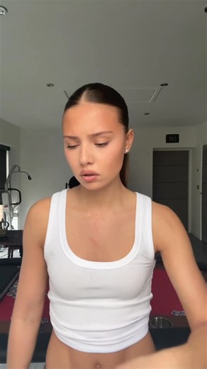 LEXALEX | Read All About It - Emeli Sandé What a song #readallaboutit #emelisandé #singingcover #lexalex | Instagram