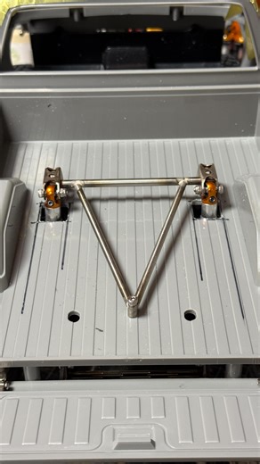 5.2K views · 806 reactions | New style shock towers! Inspired by @ianfrombigtiregarage two-door Gladiator build, I decided to make my own version. It gives the whole setup a bit more of a realistic, scale-accurate feel — and I think it turned out pretty good! #metalwork #custombuild #customrc #scalerc #rctruck #rc4wd #vanquishproducts #rccrawlers | Gil Ho Park | Facebook