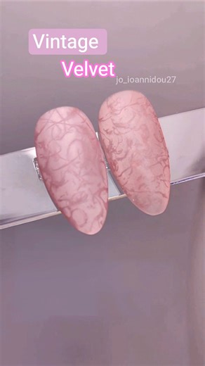 Vintage Velvet Nails with a Cotton Swab ✨ Easy Cat Eye Trick