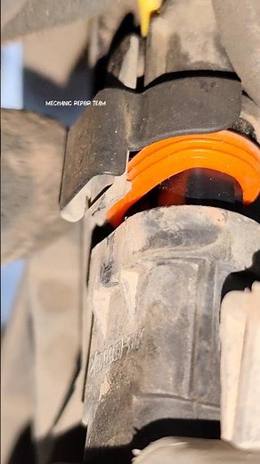 How to Fix Radiator Fan Connector Quickly (DIY)🤔