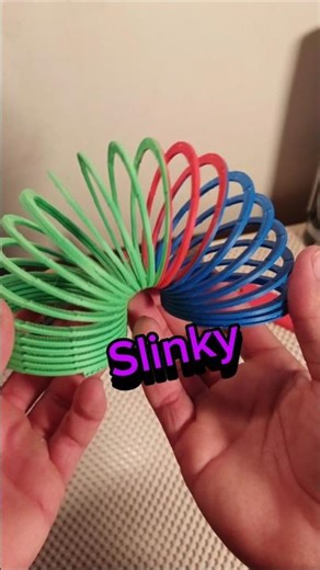 3D Printing of a Slinky Toy. #diy3dprinting #3dprinting #3dprinterupgrade#3dprint #3dprinter #shorts