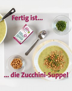 🍴 REZEPTVORSCHLAG am Sonntag 🍴 Immer nur Salat an heißen Tagen ist manchmal langweilig. Hast du schon einmal eine kühle, erfrischende Suppe probiert? 🥣 Diese kalte Zucchini-Suppe wird dir sicher schmecken: 🥒 Du benötigst für 4 Portionen diese Zutaten: Zutaten: 2 Stk Zucchini 250 g Naturjoghurt 1 Zwiebel 1 l Gemüsesuppe 1 Bund Schnittlauch Chili-Pulver Olivenöl Salz, Pfeffer 4 Messlöffel OMNi-BiOTiC® Aktiv Topping (optional) Backerbsen Hier geht's zum ganzen Rezept ➡️ www.omni-biotic.com/blog