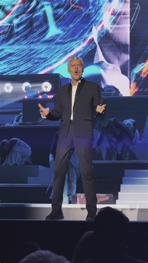 Claudio Baglioni Live Concert in Verona: Strada Facendo