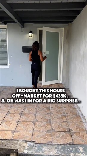 Sharess McCormack | Realtor & Investor on Instagram: "I bought this house off-market for $435K thinking it would be a straightforward flip. It was already fully gutted, the seller needed to liquidate fast. The numbers made sense: • ~$55K in repairs • List around $625K We got an offer in under 30 days… then things got complicated. Unpermitted work forced us to file after-the-fact permits, delaying closing by 2 months. To keep the deal alive, the buyer signed a hold harmless agreement, and we had