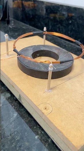 LEVITAÇÃO MAGNÉTICA FÁCIL ( Levitador Magnético Caseiro)! #levitador #eletromagnetismo #física