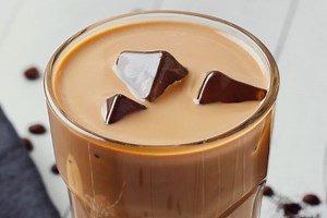 Cómo hacer café helado muy cremoso en 5 minutos: más económico que el de la cafetería