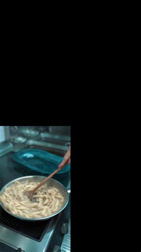 Homemade pasta, rich flavour and true Istrian comfort in the heart of Poreč. From truffle pljukanci to gnocchi with boškarin ragù, every plate at Cotton Club is made to turn a simple meal into a memorable experience. #CottonClubPorec #Porec #HomemadePasta #PastaLovers #IstriaFood #CroatiaFood #PorecRestaurants #DinnerInPorec #FoodieCroatia #IstrianFlavours #TrufflePasta #Gnocchi