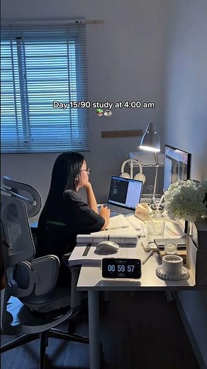 Surviving Day 15: Studying at 4AM for 90 Days 🕯️