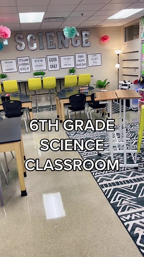 Josie Bensko (@josiebensko) - Inside My Science Classroom: Tour and Setup Ideas