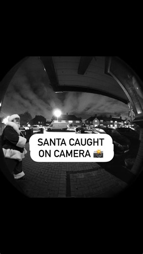 Front Door Santa | Personalised Christmas Videos on Instagram: "Santa caught on camera at your house! Keep the magic alive for the little ones this Christmas 🎅✨ #santacam #ringdoorbell #santa #christmas #christmastime"
