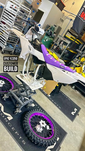 Just something about a steelie YZ build 😍 Retro-look 2002 with all the modern touches…. | mXrevival