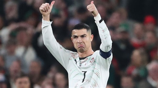 Cristiano Ronaldo 'leaves' Portugal camp after red card for vicious elbow