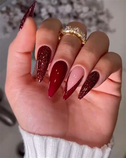 1.8M views · 6.2K reactions | The ultimate red nails❤ | MetDaan Makeup | Facebook