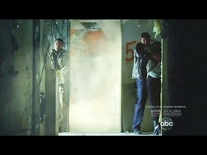 Castle 5x01 Moment: Castle Protecting Beckett During the Explosion (After The Storm)