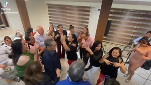 250K views · 8.1K reactions | Así se baila en Guayaquil  | Yoder Chamba | Facebook