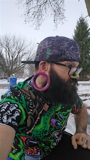 Marijuana Boy Scøut on Instagram: "OOTD Ready for @wonkywillaofficial @kennyswestsidepub TONIGHT w/ @overeazybeats @dexters_lab_official @scarletwidowmusic on support 🔥🔥🔥 Hat & Shirt @grassrootscalifornia @jimbophillips "Never Summer" collection Pants @trippnyc Shoes @converse Plugs @dadswoodworkingplugs Pendant @k_berg91 Pendant Chain @wookchain #fypシ❤️💞❤️ #rave #edm #dubstep #peoria #livemusic #alt #stretchedears #ootd"