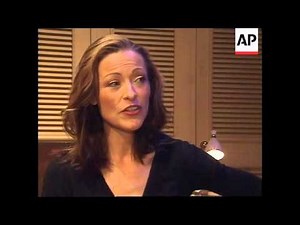 ENTERTAINMENT DAILY: ENT2- AMANDA DONOHOE