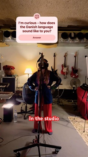 Studio vibes when recording my Danish single ❤️‍🔥🙌 #studiolife