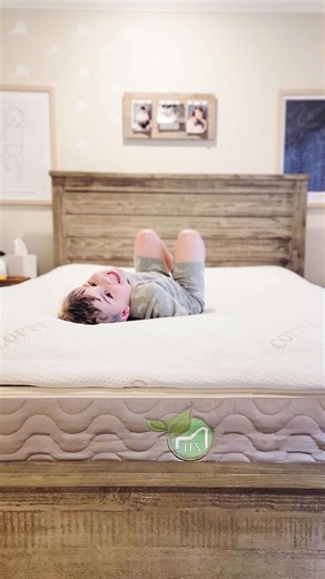 “This Organic Wool Mattress Topper is 2 inches of pure organic heavenly goodness. It literally feels like your sleeping on a cloud.”☁️ @elisabete_wagner Incredibly comfortable, non toxic, and the perfect mobilizing addition. Featuring: Teddy Topper - Organic Wool . . Shop in bio and stories . . . . . #organicwool #mattresstopper #sleepwell #thefutonshop | The Futon Shop | Facebook