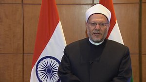 14 reactions | PM Narendra Modi reflects the wise leadership for a big country like India. Wise policies are being adopted by PM in bringing co-existence between the various factions in India. At religious level we have strong cooperation with India: Grand Mufti of Egypt Shawki Ibrahim Abdel-Karim Allam after meeting PM | Press Information Bureau - PIB, Government of India | Facebook