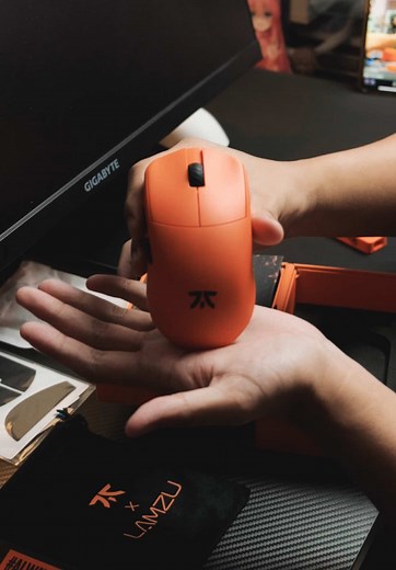 LAMZU MAYA X FNATIC: Special Edition Mouse