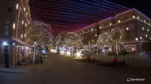It's true, everything is bigger in Texas! Check out downtown Frisco, home to North Texas's largest choreographed light show, live on EarthCam now! 🎄❄ | EarthCam