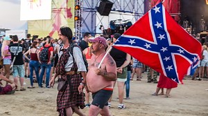 CMA Festival bans Confederate flag imagery "of any kind"