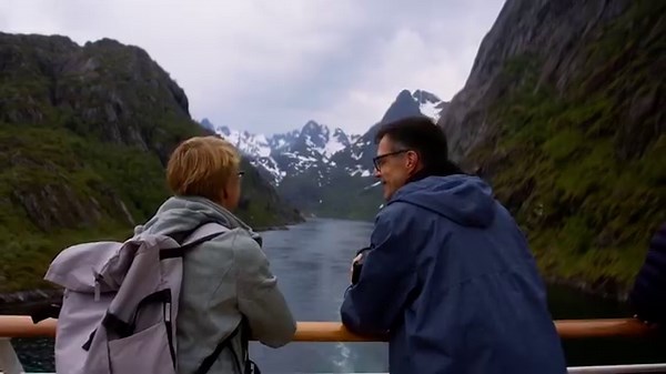 Don't just visit Norway. Live it ❤️ Discover our range of voyages and save... hurtigruten.co.uk/coastal-offers/visit-norway-live-it | Hurtigruten