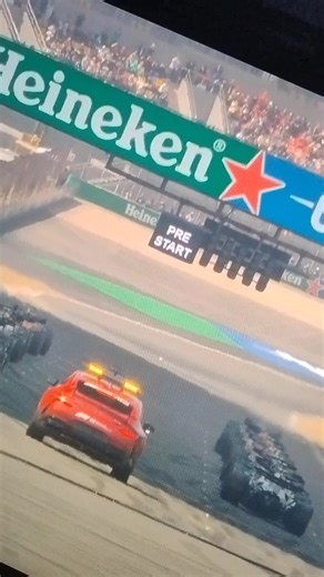 sprint china 2026 Al momento vuelta 3 1. Ham 2.Rus 3. Lec 4. Nor 5. Pia Buen comienzo; Hamilton anda con todo; está en juego la punta... #F1 #formula1 #trend #parati