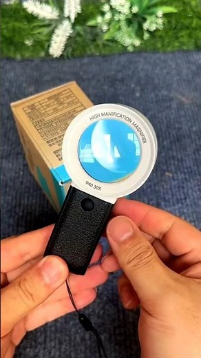 Magnifying Glass 20X Magnifier with Light LED Illuminated Handheld 🌐 #glass #shorts