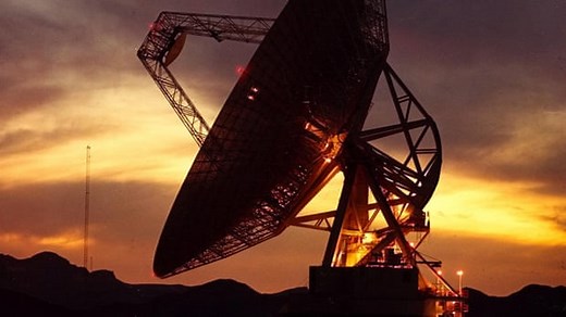 Nasa releases footage of asteroid 2012 DA14 - video