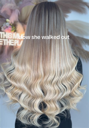 HELLO blonde bombshell 💣 #hairextensionspecialist #hairextensionist #beautybusinessowner