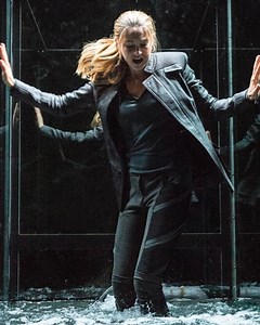 Extended Winter Olympics TV Spot for DIVERGENT — GeekTyrant