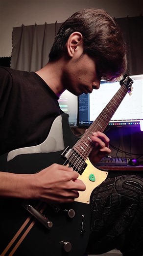 Versace On The Floor, but it's Fusion Using the Yamaha Revstar Professional RSP20X from Yamaha Music Philippines #YamahaMusicPhilippines #yamaharevstar #MakeWaves #revstar T-shirt from Positeebo #versaceonthefloor #BrunoMars #guitar #guitarist #cover | Aizakk