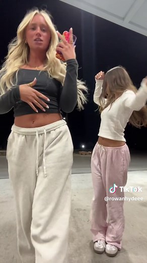 Utah Girl Outfit Check | White Girls Style Trends 2023