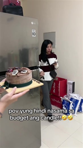 At least may budget pang scented candle! 🤣🤣 Happy birthday my friend @carlie #birthday #fyp #foryou